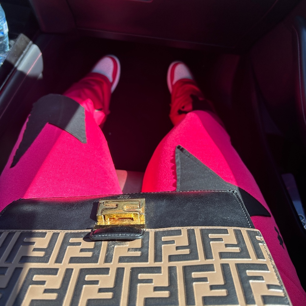 Meet your Posher, Antisha